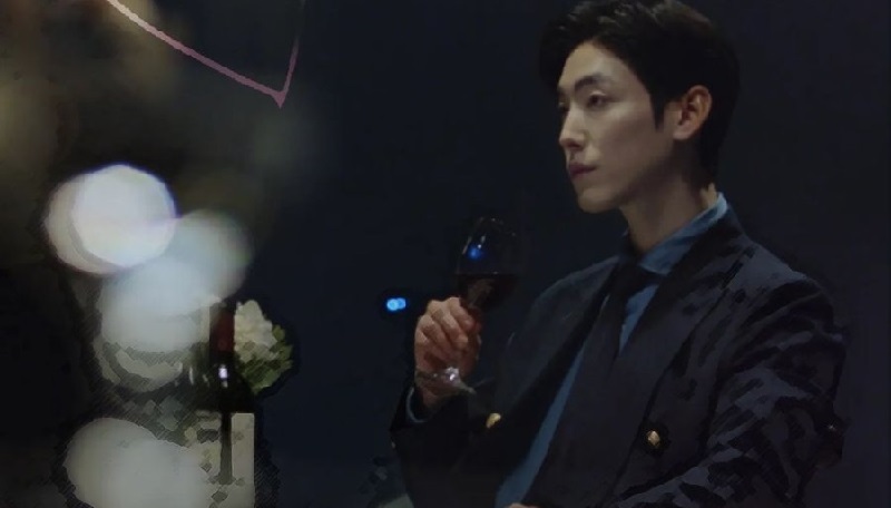 Giám Đốc Thường Mời Tôi Ăn Tối - The Director Who Buys Me Dinner (2022)